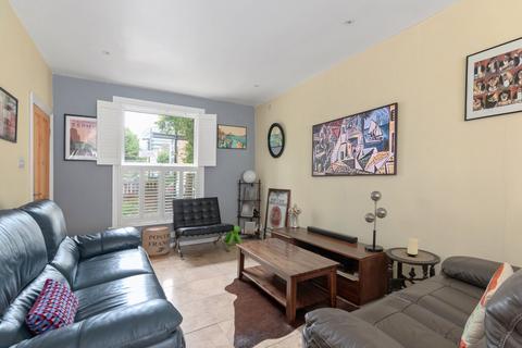 2 Leamore Street, Hammersmith, London, W6 0JZ