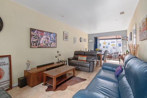 2 Leamore Street, Hammersmith, London, W6 0JZ