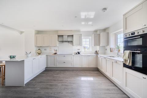 4 bedroom detached house for sale, Hackney Way, Reading RG7