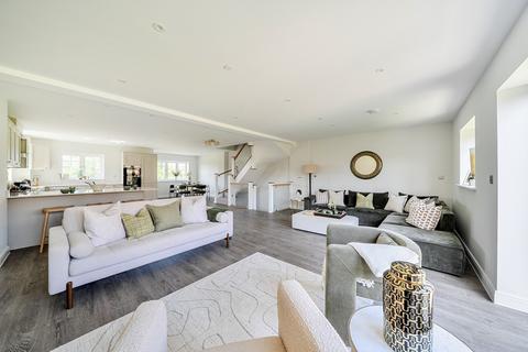 4 bedroom detached house for sale, Hackney Way, Reading RG7