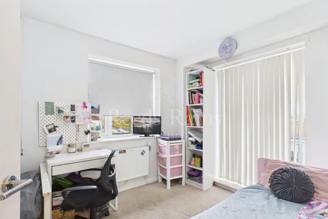 3 bedroom semi-detached house for sale, Martin Drive, Dartford DA2