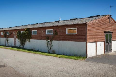 Property to rent - Cleaveanger Farm, Coldridge, EX17