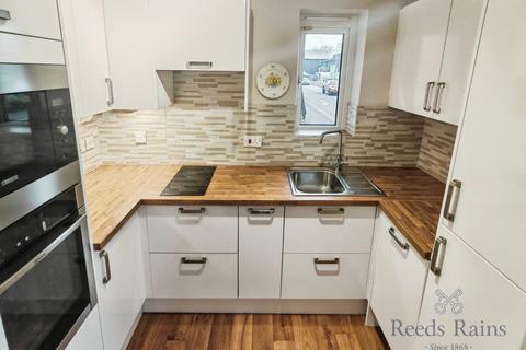 undefined, London Road, Cheshire CW9