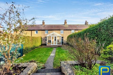 3 bedroom terraced house for sale, King Street, Seahouses, Northumberland, NE68 7XS