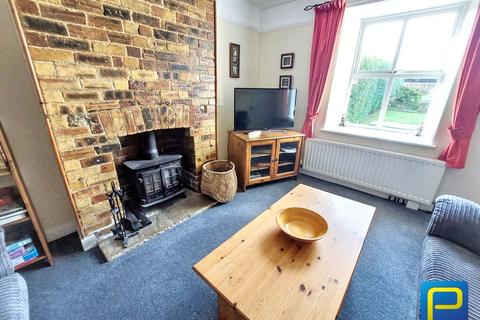 3 bedroom terraced house for sale, King Street, Seahouses, Northumberland, NE68 7XS