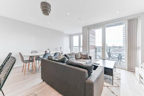 3 bedroom flat for sale, Wandle Road, Central Croydon, Croydon, CR0
