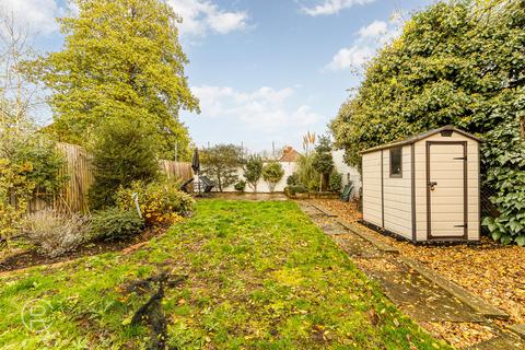 Hillyard Road, London, W7