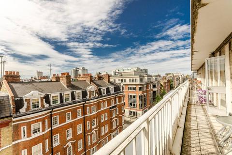 undefined, New Cavendish Street, Fitzrovia, London, W1W
