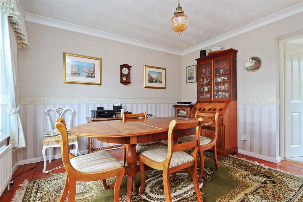 Dining Room Pic 2