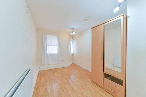 2 bedroom flat for sale, Kelly Avenue, Peckham, London, SE15