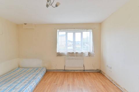 2 bedroom flat for sale, Kelly Avenue, Peckham, London, SE15