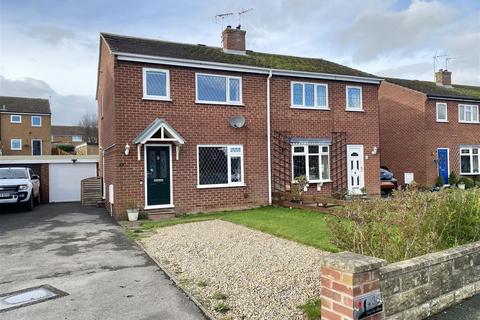 3 bedroom semi-detached house for sale, Oak Tree Road, Bedale