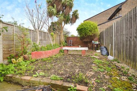 undefined, Hanworth Road, Hounslow TW3