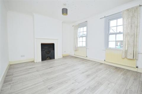 2 bedroom terraced house for sale, Hanworth Road, Hounslow TW3