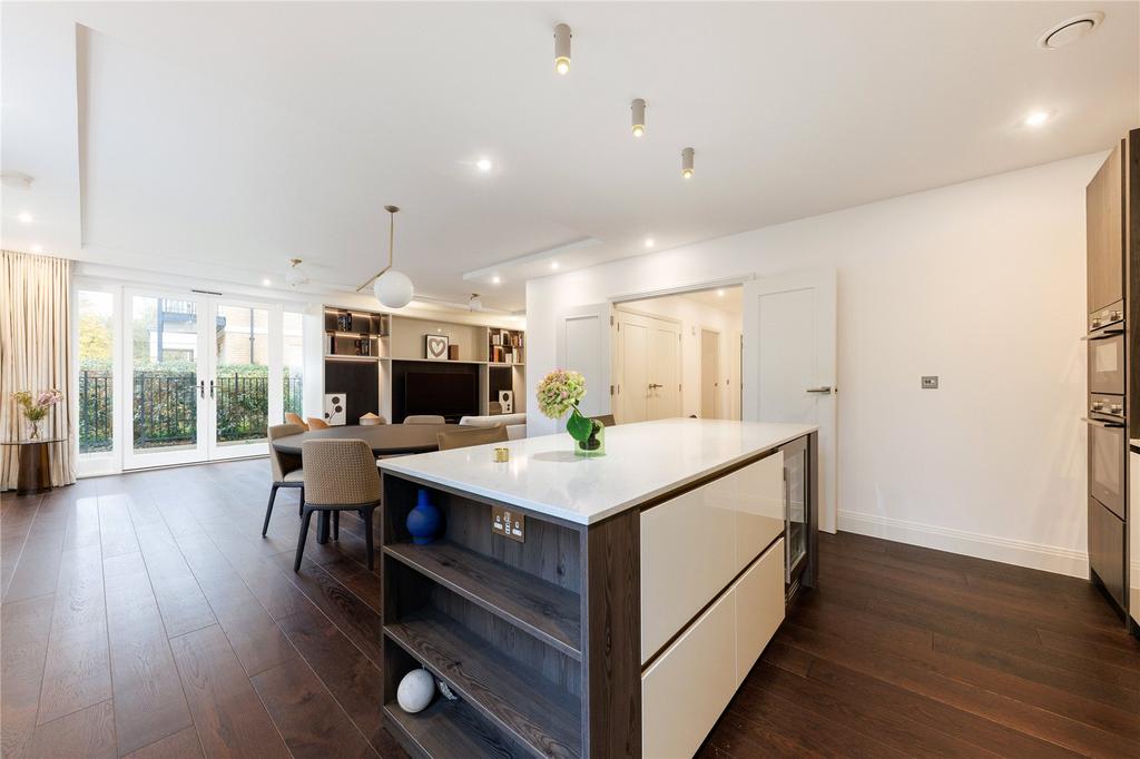 Kitchen/Dining