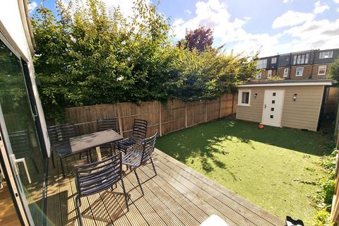 4 bedroom semi-detached house for sale, Tankerton Road, Surbiton KT6