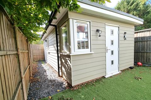 4 bedroom semi-detached house for sale, Tankerton Road, Surbiton KT6