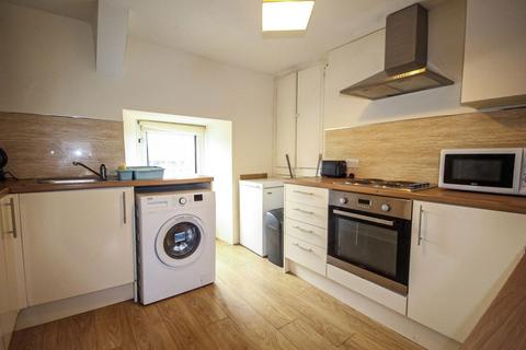 undefined, 4 Bed Apartment, (Flat 2) Bridge Street
