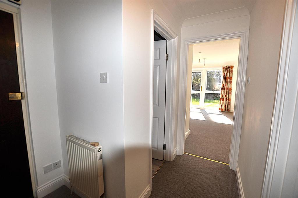 Entrance Hall.JPG