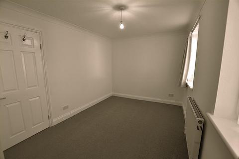 1 bedroom flat to rent, Hawthorn Court Black Path Polegate
