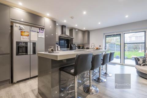 3 bedroom detached bungalow for sale, Tills Road, Norwich NR6