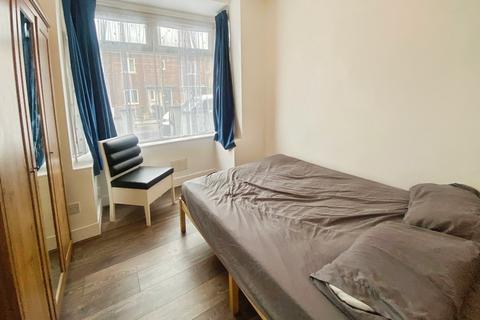 1 bedroom flat to rent, Skeltons Lane, Leyton, E10 5BS