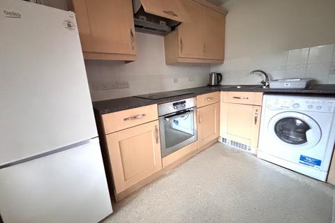 2 bedroom flat to rent, Bingley Court, Canterbury, Kent, CT1