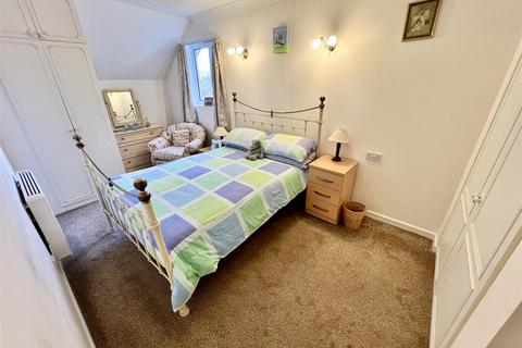 2 bedroom retirement property for sale, Union Road, Shirley, Solihull