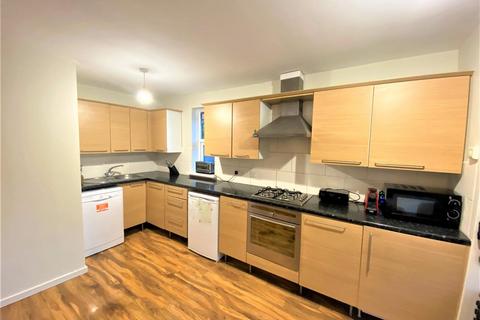 undefined, Leerdam Drive, London, E14
