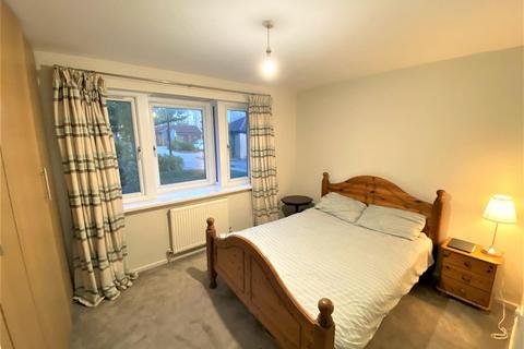 undefined, Leerdam Drive, London, E14