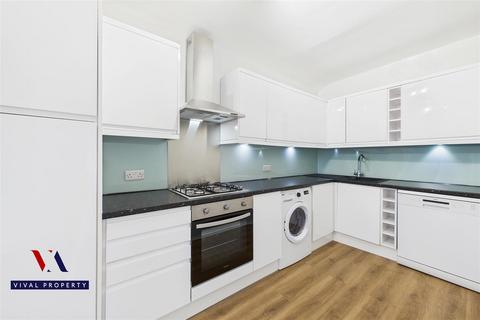 undefined, Ash Grove, London NW2
