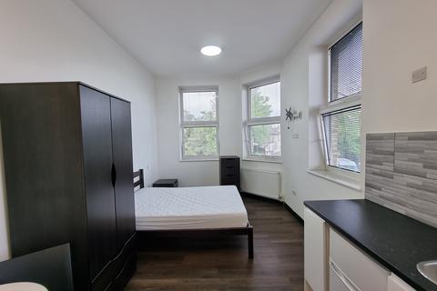 Studio to rent, Studio 9 Parish Lane, London SE20