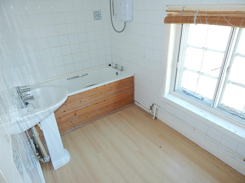 10  Medium  T202507280956.jpg