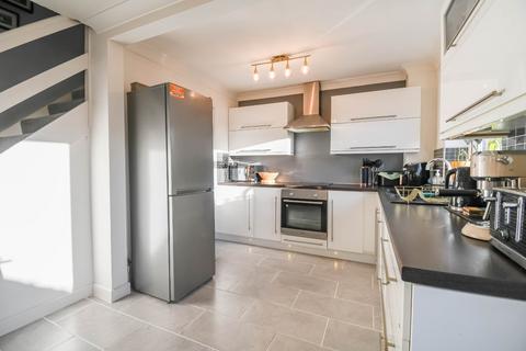 undefined, Lamb Close, Thatcham, Berkshire, RG18