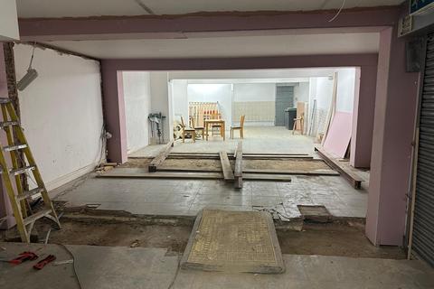 Retail property (high street) to rent, 66 Turnpike Ln London N8 0PR