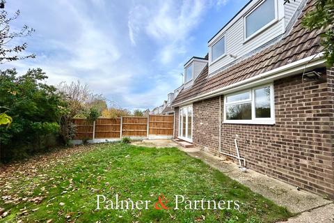 3 bedroom detached house for sale, Grange Close, Walton on the Naze, Essex, CO14