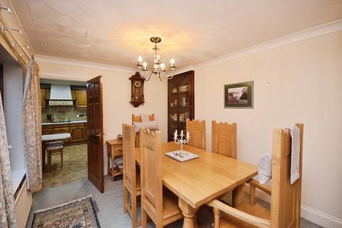 4 bedroom detached house for sale, Pen Y Waun, Cardiff CF15