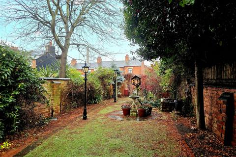 3 bedroom terraced house for sale, Harlestone Road, St James, NN5 7AB
