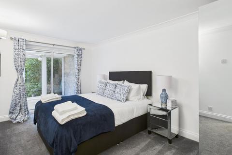 undefined, Queens Road, Datchet, Berkshire, SL3