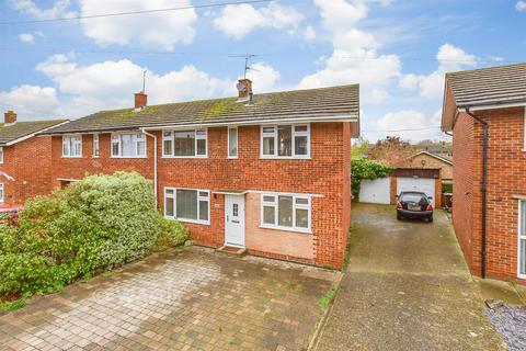 3 bedroom semi-detached house for sale, Kingfisher Road, Birds Estate, Larkfield, Kent