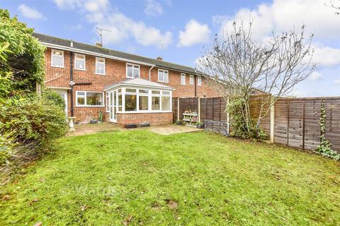3 bedroom semi-detached house for sale, Kingfisher Road, Birds Estate, Larkfield, Kent