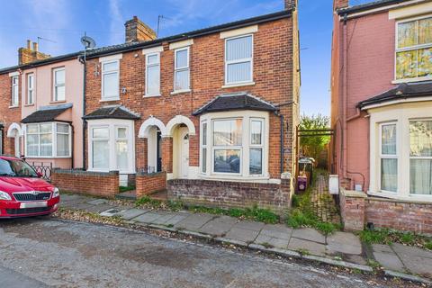 1 bedroom maisonette for sale, Queens Park, Aylesbury HP21