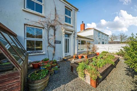 undefined, Lamanva, Penryn