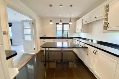 5 bedroom retirement property to rent, La Route Du Mont Mado, St. John, Jersey