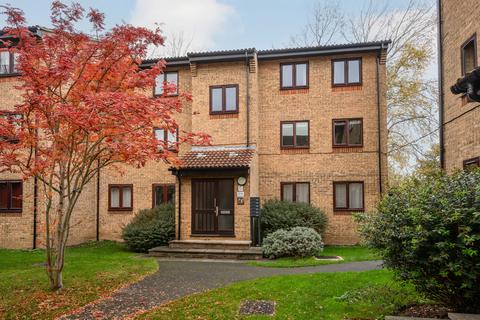 2 bedroom apartment for sale, Gresham Way, London SW19