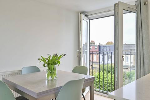 2 bedroom maisonette for sale, Aston Road, Raynes Park, London, SW20