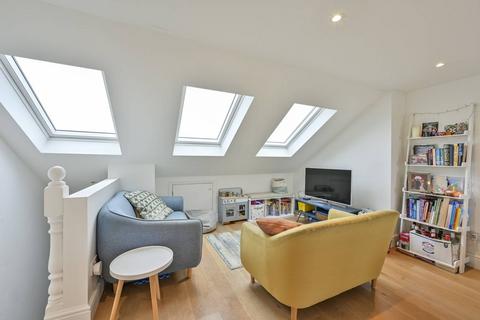 2 bedroom maisonette for sale, Aston Road, Raynes Park, London, SW20