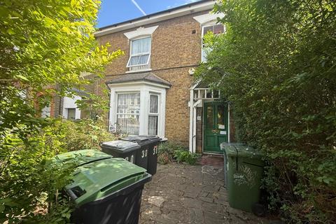 1 bedroom semi-detached house to rent, Flat 5  30 Alexandra Road Haringey London