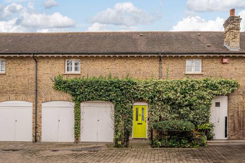 undefined, Angel Mews, Putney Heath, London, SW15