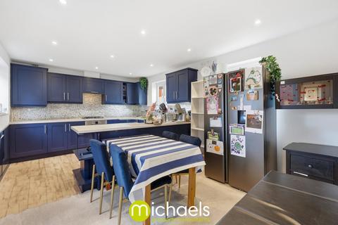 3 bedroom link detached house for sale, Dapifer Close, Colchester, CO2